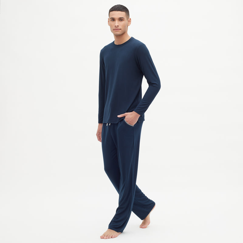 Essential Long Sleeved T-shirt/ Essential Contrast  Pyjamas
